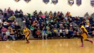 Dave Roberts Taking On The Harlem Wizards