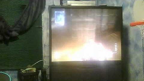 BEST MW3 GLITCHES AND HIDING SPOTS ON /HARDHAT