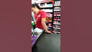 Nyari kondom murah malah di tawaring yg mahal boleh di coba dulu kata kasir nya 😂