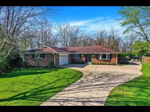 360 Hope Ct, Greenwood, IN home video tour
