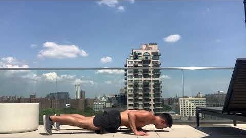 Push-up to Alternating Toe Touch