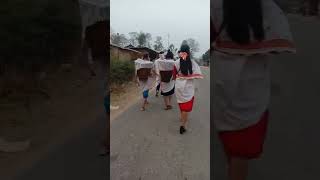 Adam Asar Pini Ke Kanghon Pa Jir Ji 