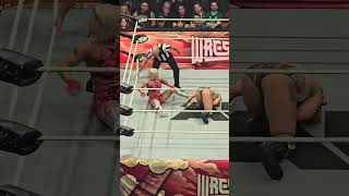 Kick Out! #aewwrestledream #thekla #Shorts