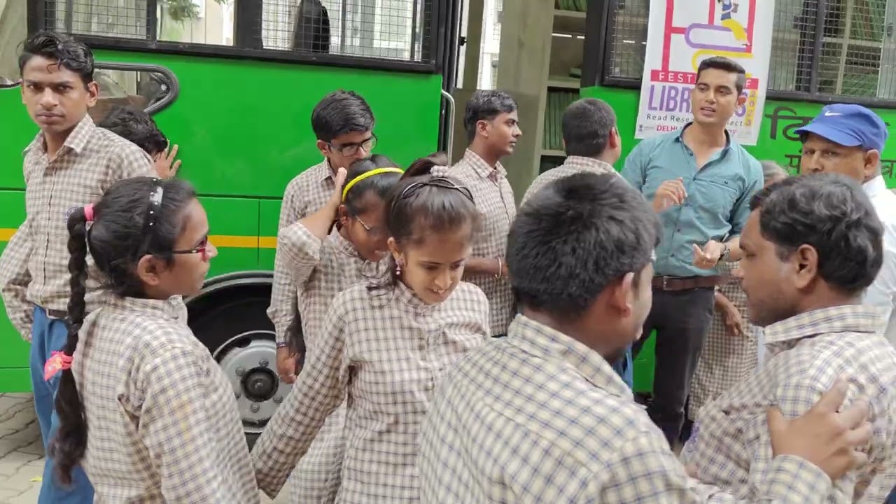 Mobile Library Service in Delhi Public library