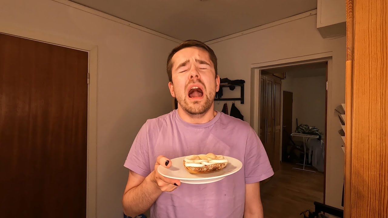 A sneezy, peppery accident