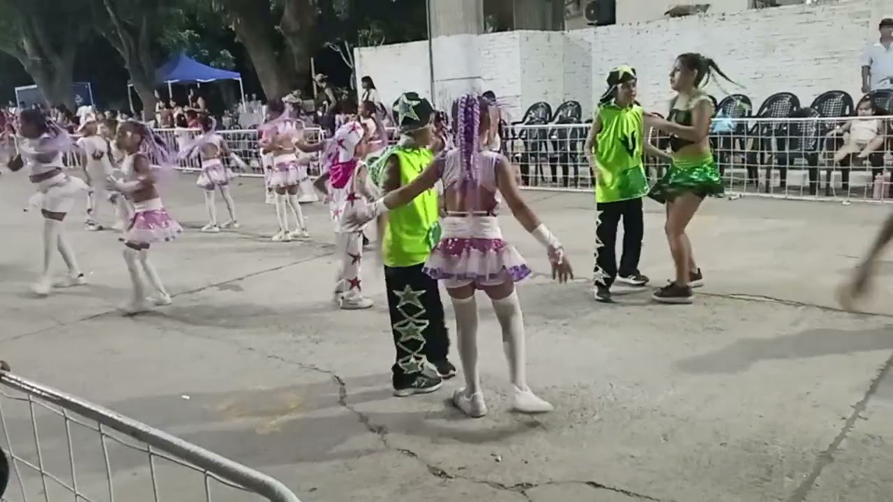 🎉Vamos amos tropical 💯