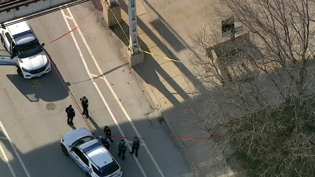 BREAKING: 2 teens shot on IIT campus in Chicago, police say