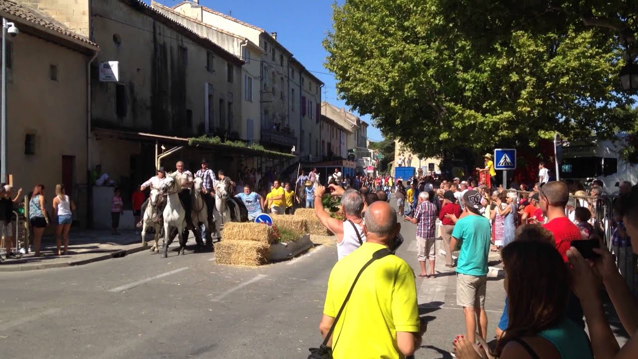 fete votive roquemaure YouTube