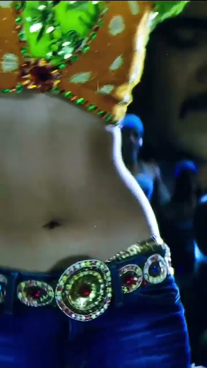 Anushka hot navel vertical edit glimpse #anushka #don #nagarjuna #navel #kiss #edit