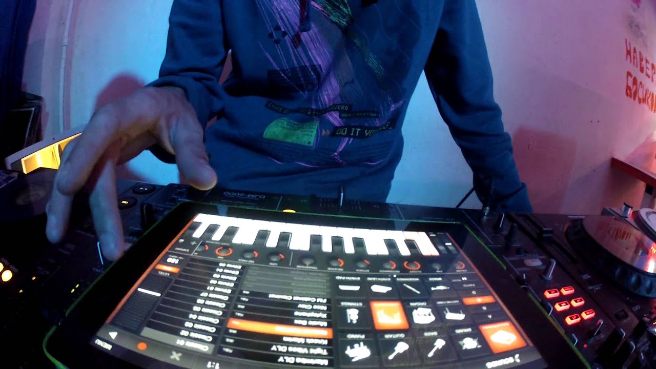 Sol.TV @ Exitone Live - YouTube