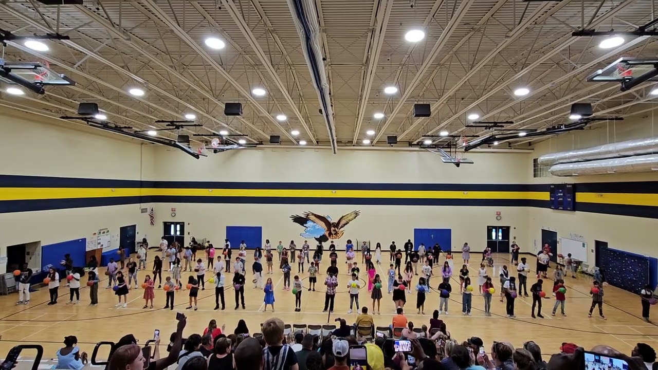 23-24 Blue Academy 6th grade basketball routine.