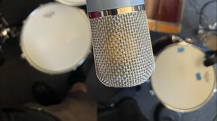 How to record a live band in a Recording studio Us...