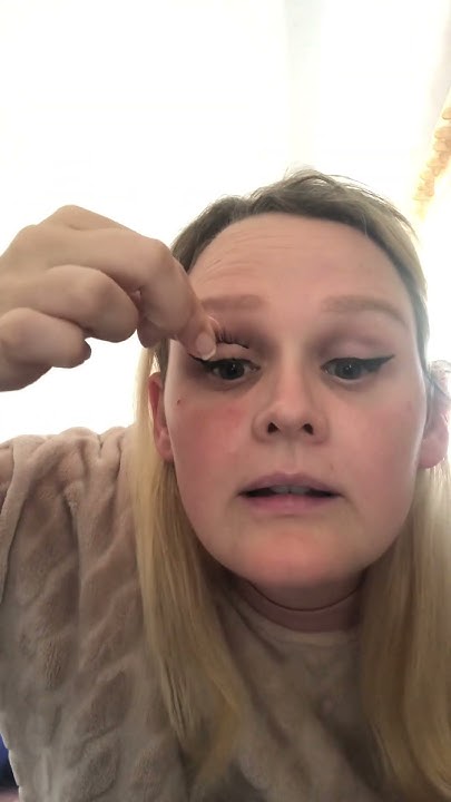 how-to-put-on-magnetic-lashes-youtube