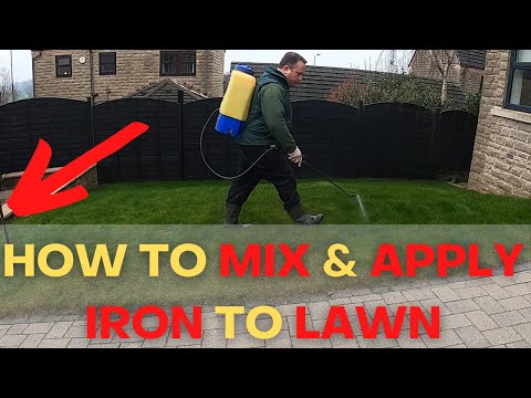 How To Mix & Apply Iron Sulphate To Your Lawn