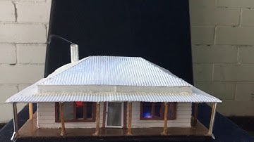 1/87 HO-OO scale Scratch built Queenslander