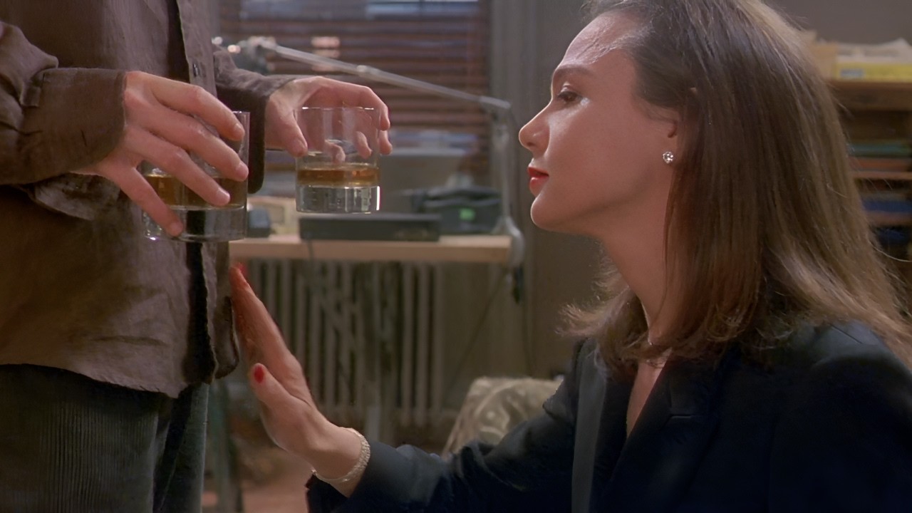 برای پیدا کردن کتابی که شیطان اون رو نوشته و خواندنش در جهنمو باز می‌کنه، مرد وارد راه بی برگشت میشه