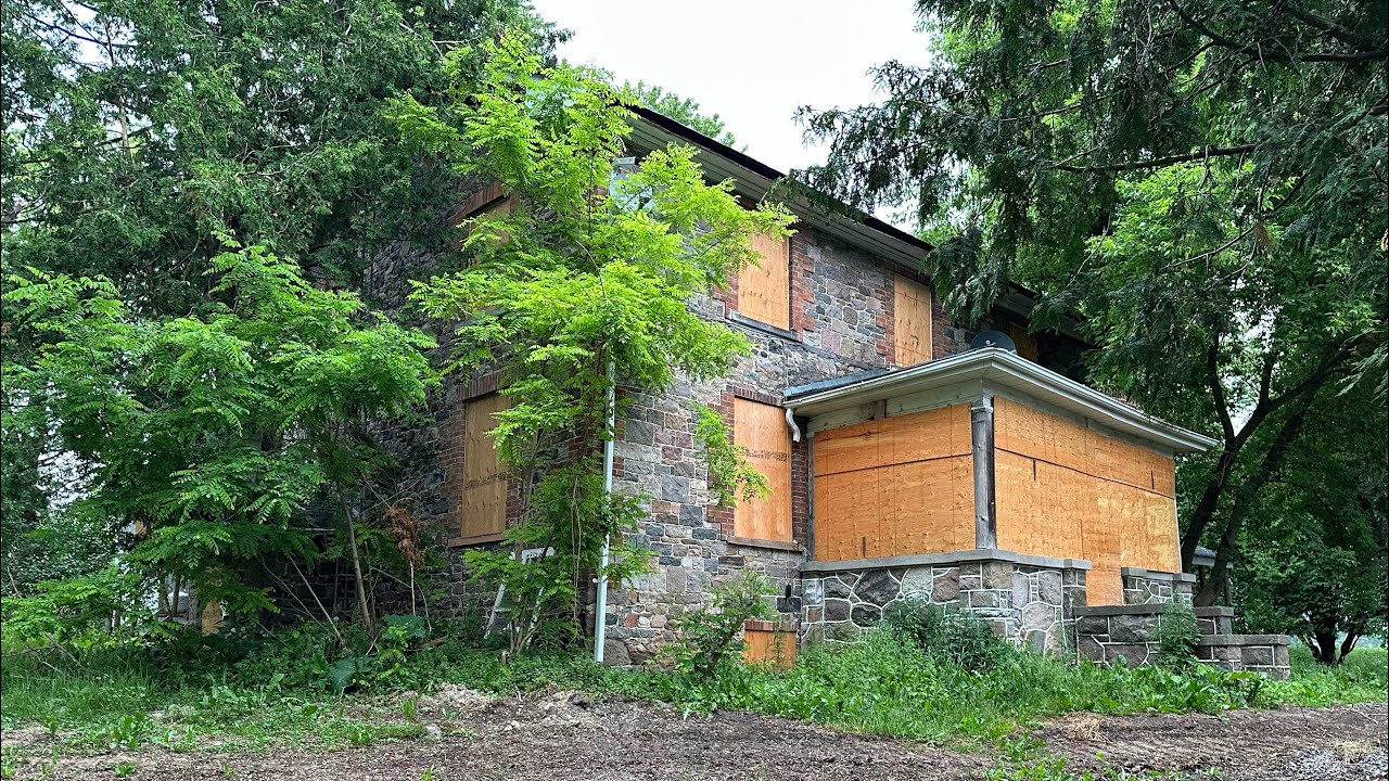 Creepy ABANDONED 164 year old stone farmhouse in the woods **EVERYTHING LEFT BEHIND**