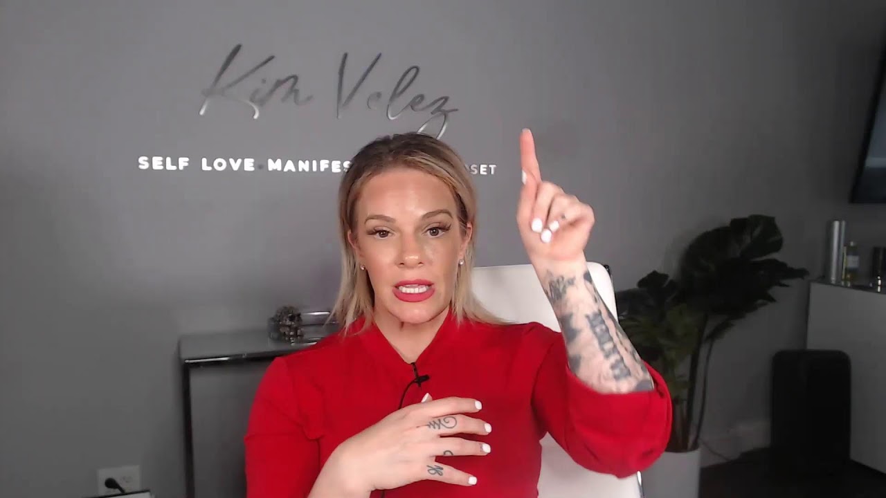 Ask Me Anything ! :) Kim Velez