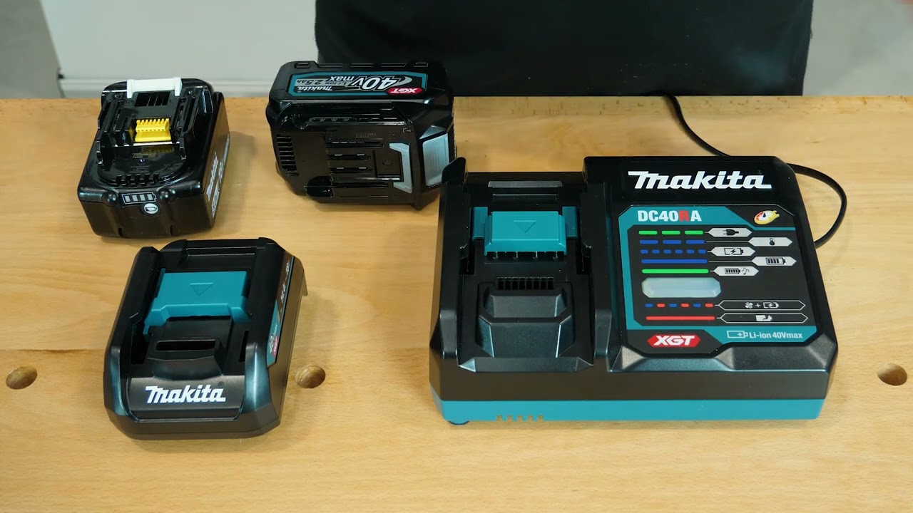 Makita 40V XGT Fast Charger and 18V Adaptor  | Box Power Tools