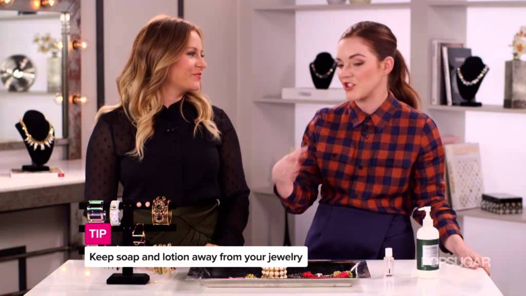How To Keep Jewelry From Turning Skin Green - YouTube
