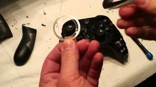 Many people have had issues with the d-pad not clicking as spring can
come loose or get caught under tabs. here is a quick tutorial on how
to f...