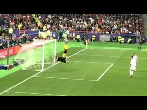 Gareth Bale BICYCLE KICK VS LIVERPOOL! COMPILATION OF FANVIEWS FROM THE STADIUM