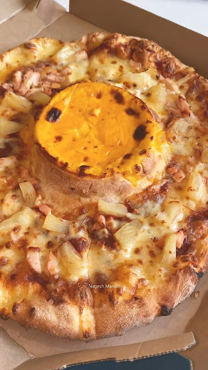 Domino’s Volcano Pizza 🍕 #dominos#volcanopizza#pizza#dominospizza