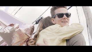 Смотреть клип Tyler Ward - Invite Me To Your Party