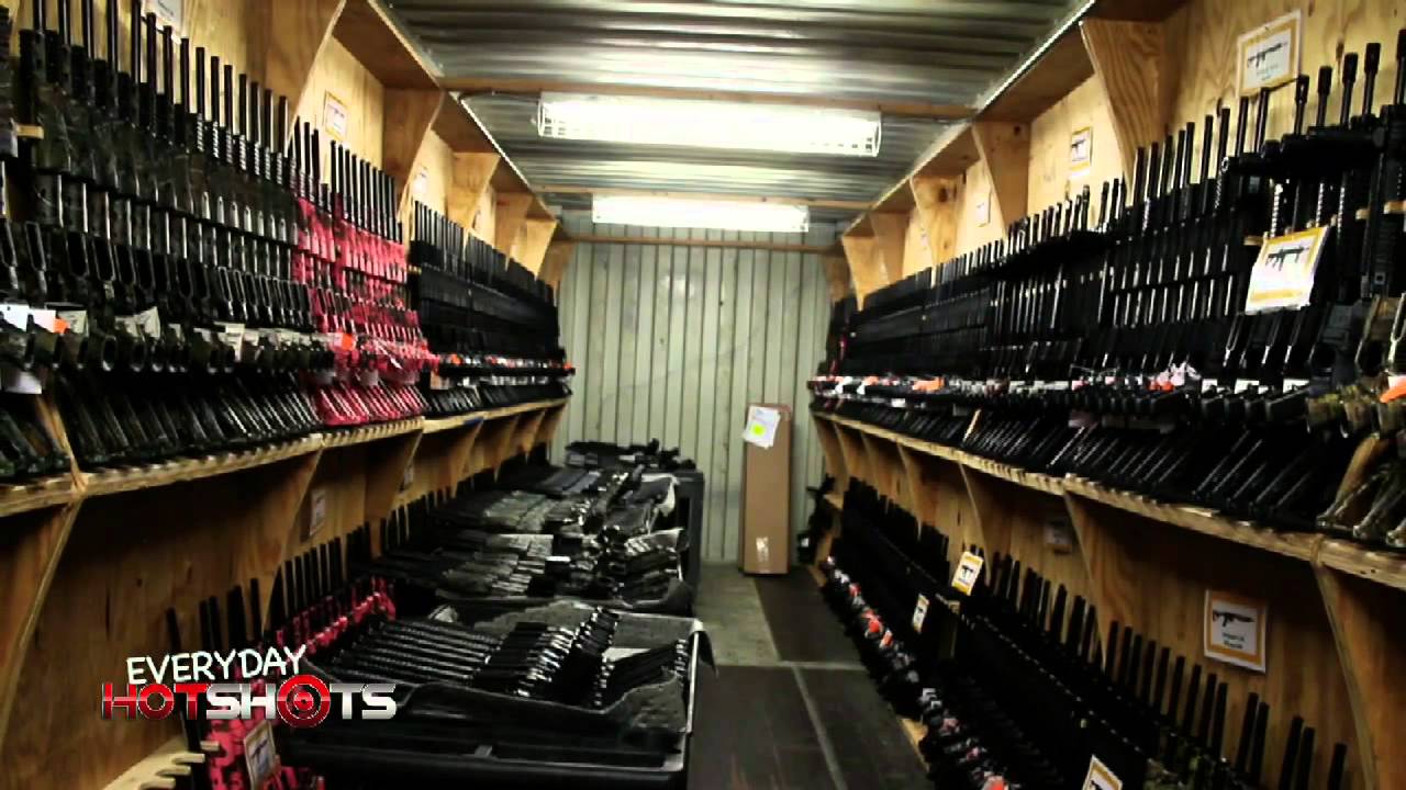 Hot Shots - S2, Ep6: There's Something About Jerry