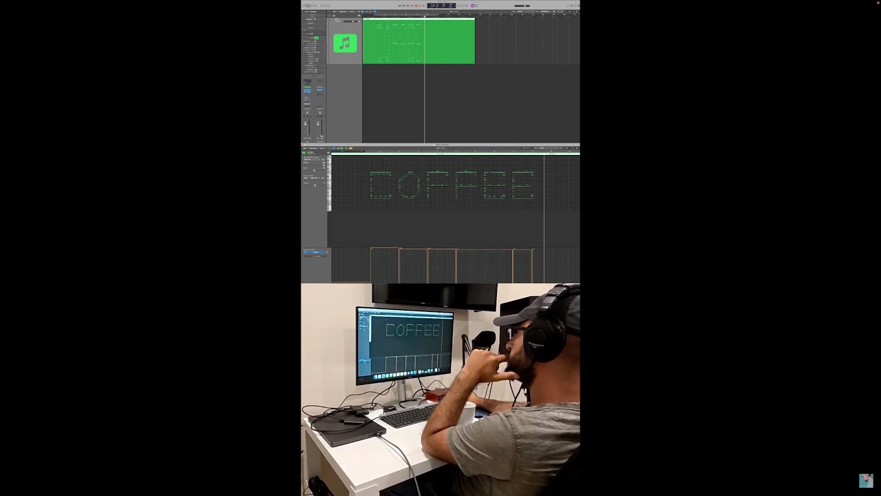 How I Made "COFFEE" on piano - creation process in Logic Pro X