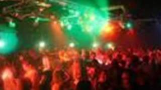 Download Lagu jani feat erika slow slow.wmv MP3