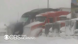Spring blizzard brings fears of more Midwest flooding