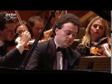 видео: Evgeny Kissin plays Rachmaninoff's Piano Concert No 2