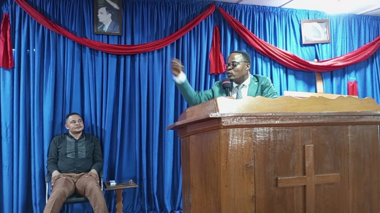 ÉCLAIRCISSEMENT PAR LE REV PAST GUSTAVE KAPUYA SUR L'OEUVRE MISSIONNAIRE DE KAMUESHA