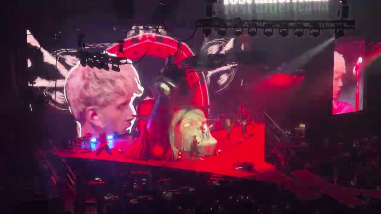 MGK OPENING LOST AMERICANA LIVE - BERLIN 24.02.2026 Machine Gun Kelly 