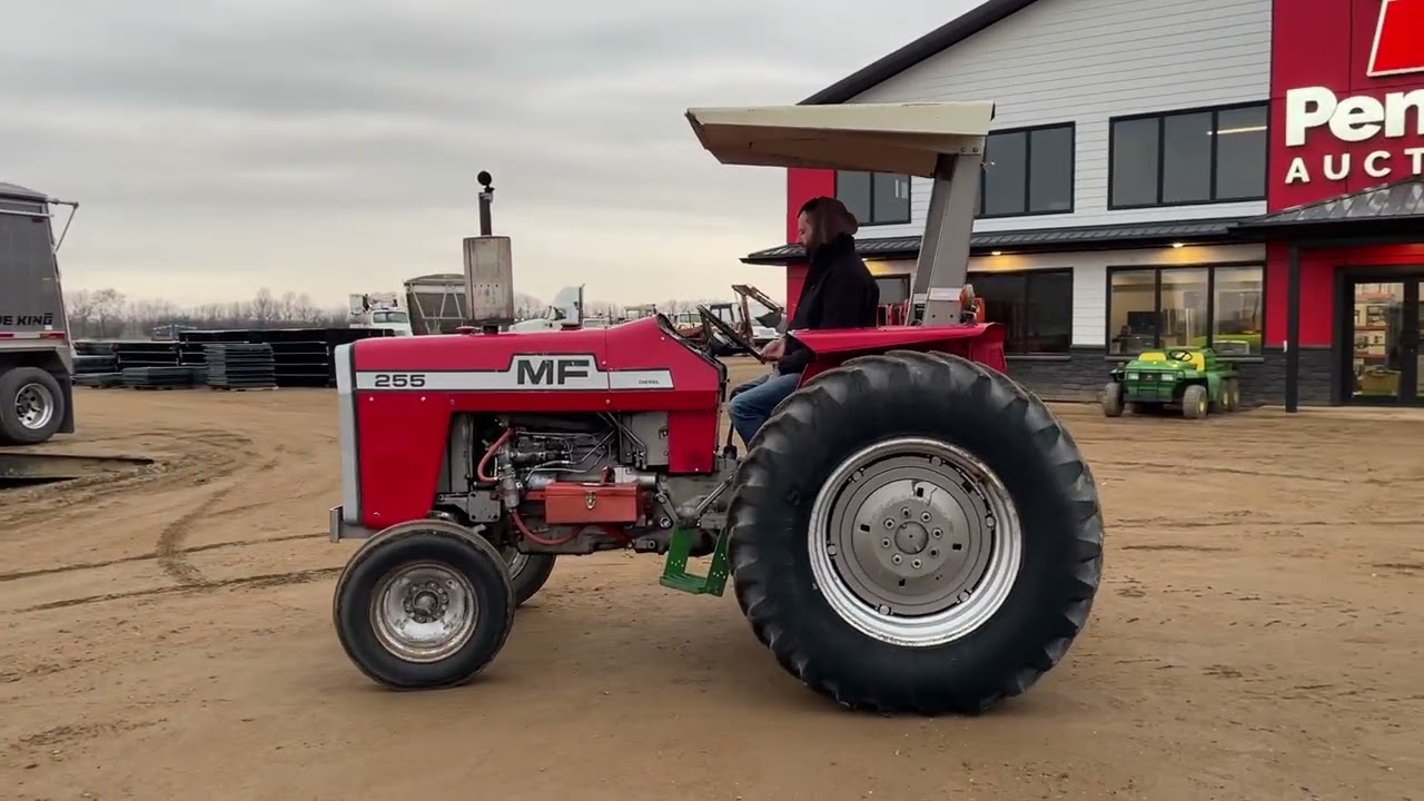 Massey Ferguson 255 Tractor - December Sale (Morden)