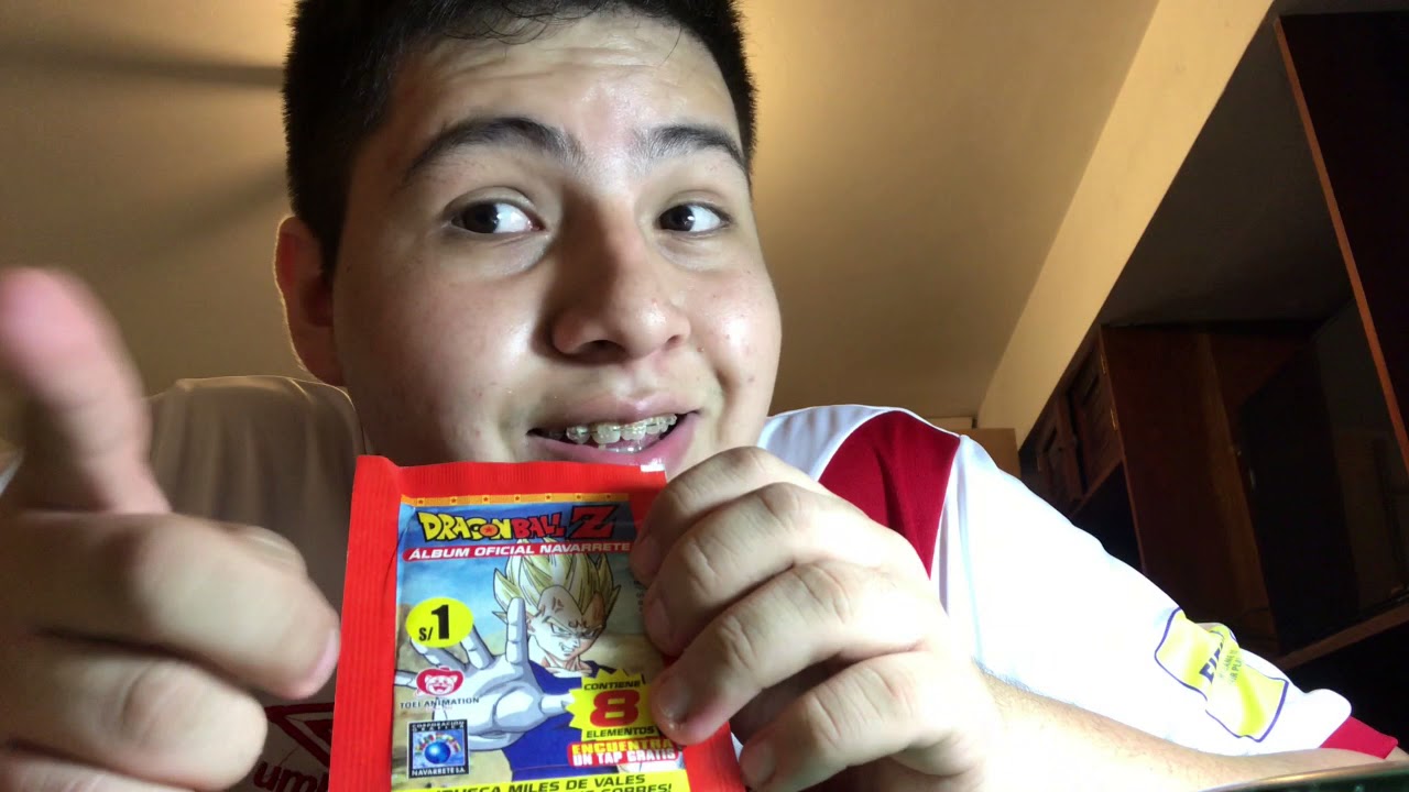 Asmr Pegando figuritas de DBZ - Eating Sounds + Charla de la vida ultra Random!!