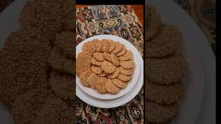 من حلويات العيد طريقة تحضير عجينة البرازق  الشامية مقرمشة بأبسط طريقة shorts