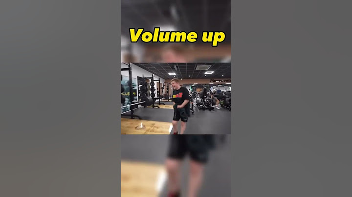 EDDIE HALL GETS HIT WITH TOWEL BY HIS SON (HILARIOUS)