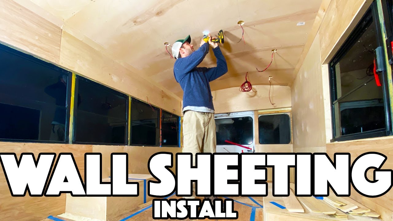 Ремонт салона школьного автобуса | День установки потолка