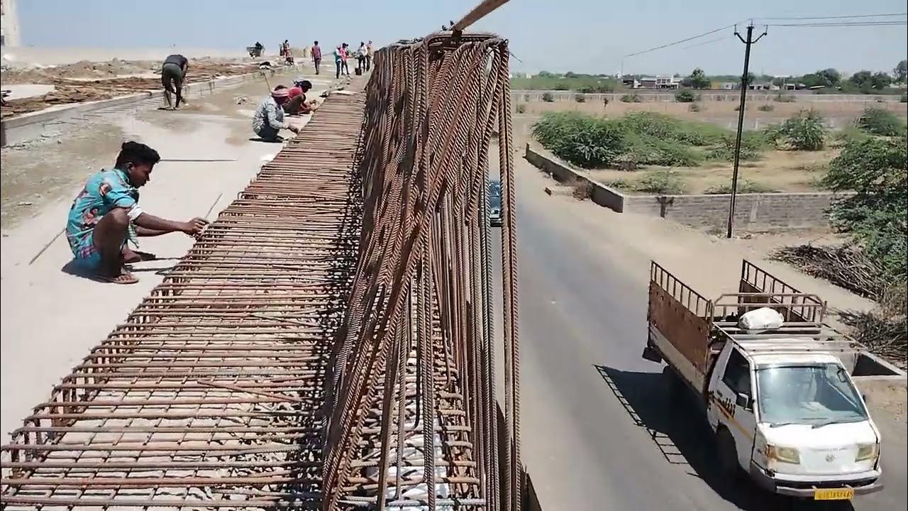 how-to-crash-barrier-and-friction-slab-reinforcement-binding-work-on-re