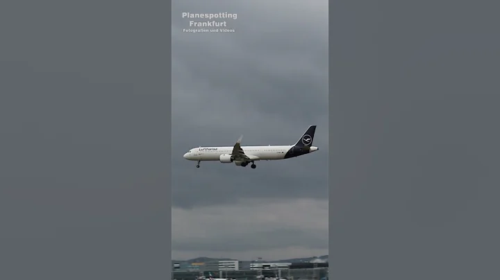 Lufthansa Airbus A321 Coming in for a Landing #shorts