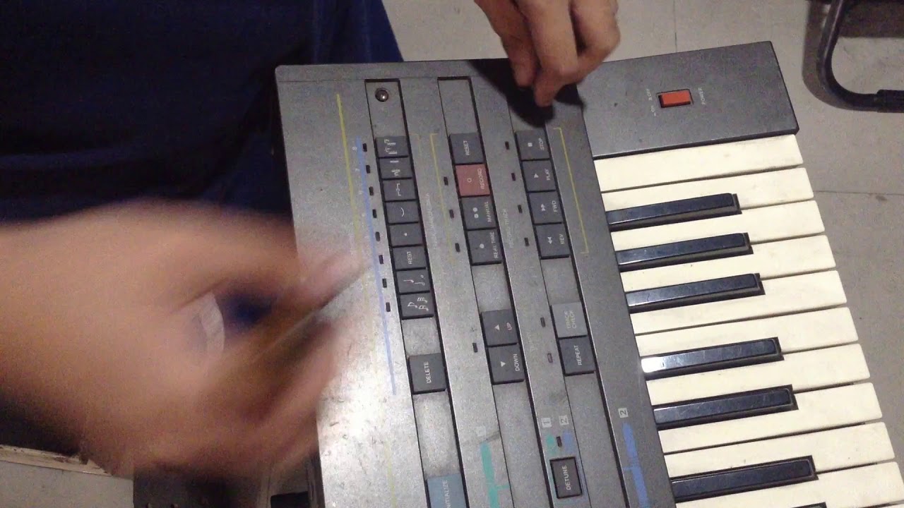 Fixing a Casio Cz5000 (Warning..Cringe) - YouTube
