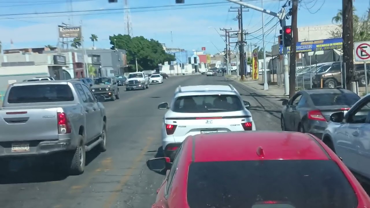 Me duele la cara por ser tan feo