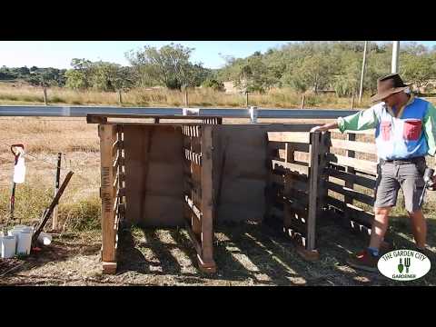 Easy DIY Compost Bin from Recycled Pallets