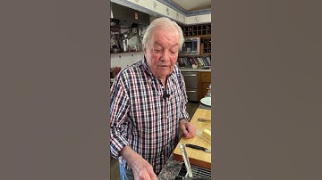Chef Jacques Pépin shows us how to make a French omelet