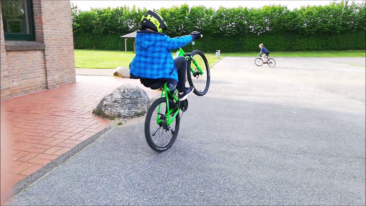 Fahrrad Tricks 😀 YouTube