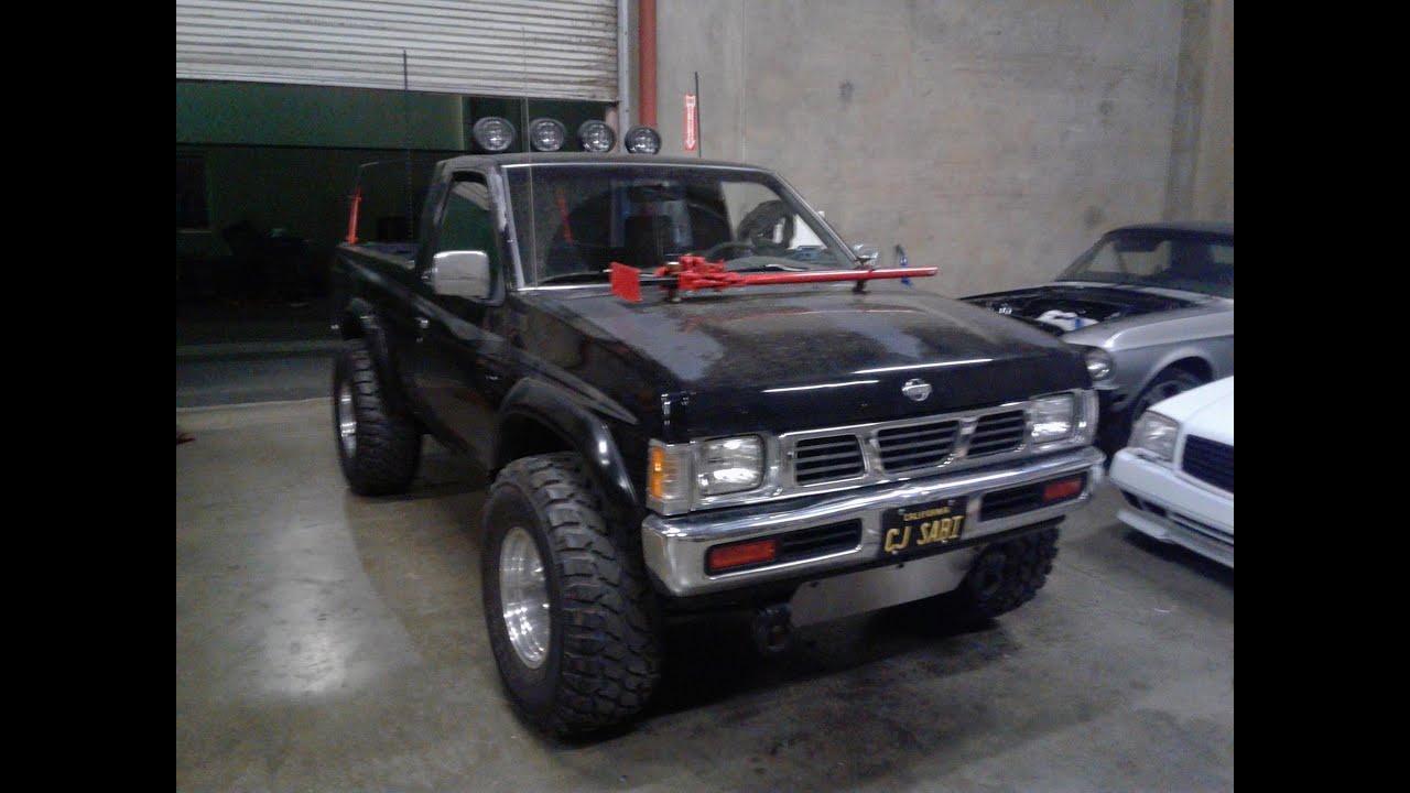 Передние тормоза пикапа Nissan 1997 года