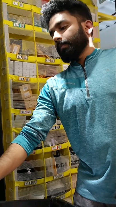 part-time-warehouse-jobs-uk-trolls-amazon-warehouse-jobs-vs