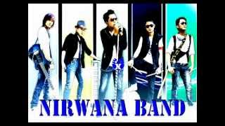 Miniatura de vídeo de "Nirwana Band - Cinta Memang Cinta"